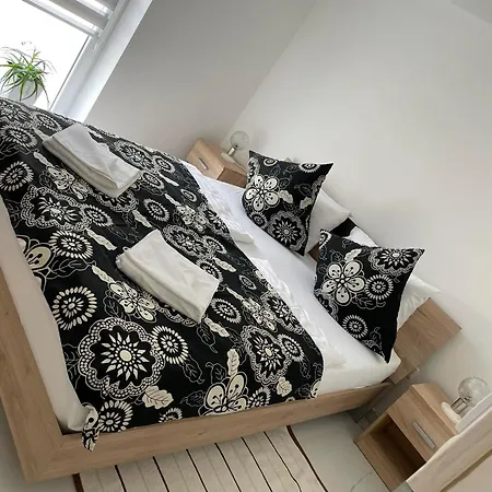 Fenyomag Apartmanhaz